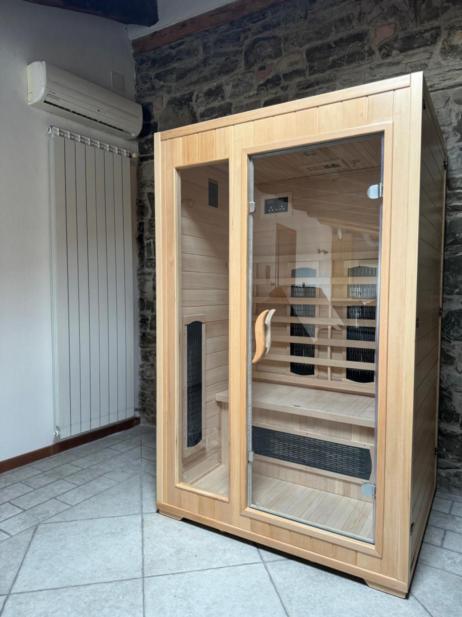 Lex 4 Sauna -Trieste Center Экстерьер фото